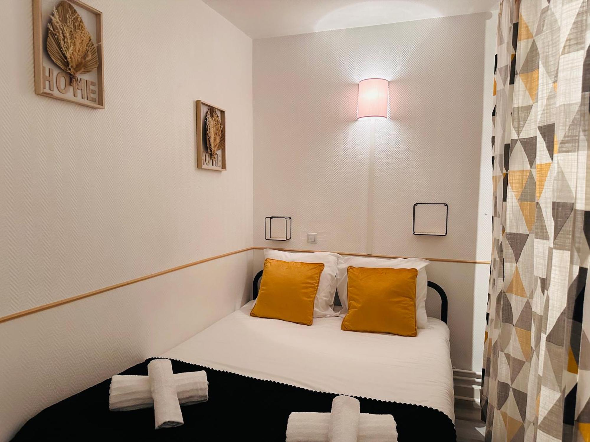 Orleans Centre Proche Gare - Appartement Fonctionnel Residence Calme Parking Prive Gratuit - Le Central Elegance Zewnętrze zdjęcie