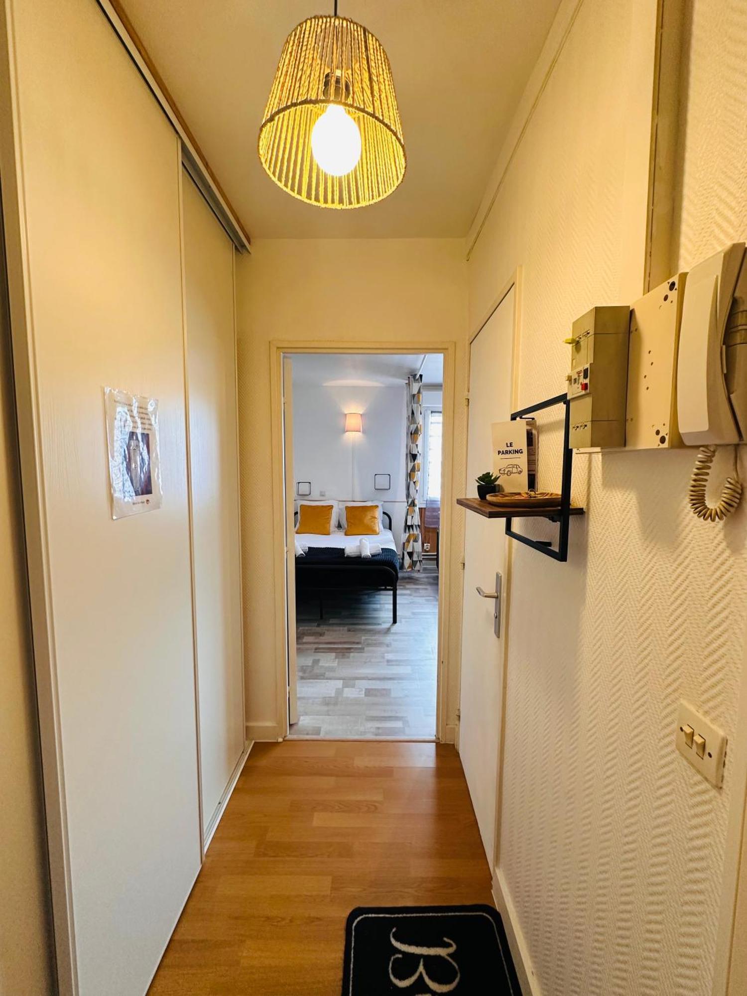 Orleans Centre Proche Gare - Appartement Fonctionnel Residence Calme Parking Prive Gratuit - Le Central Elegance Zewnętrze zdjęcie