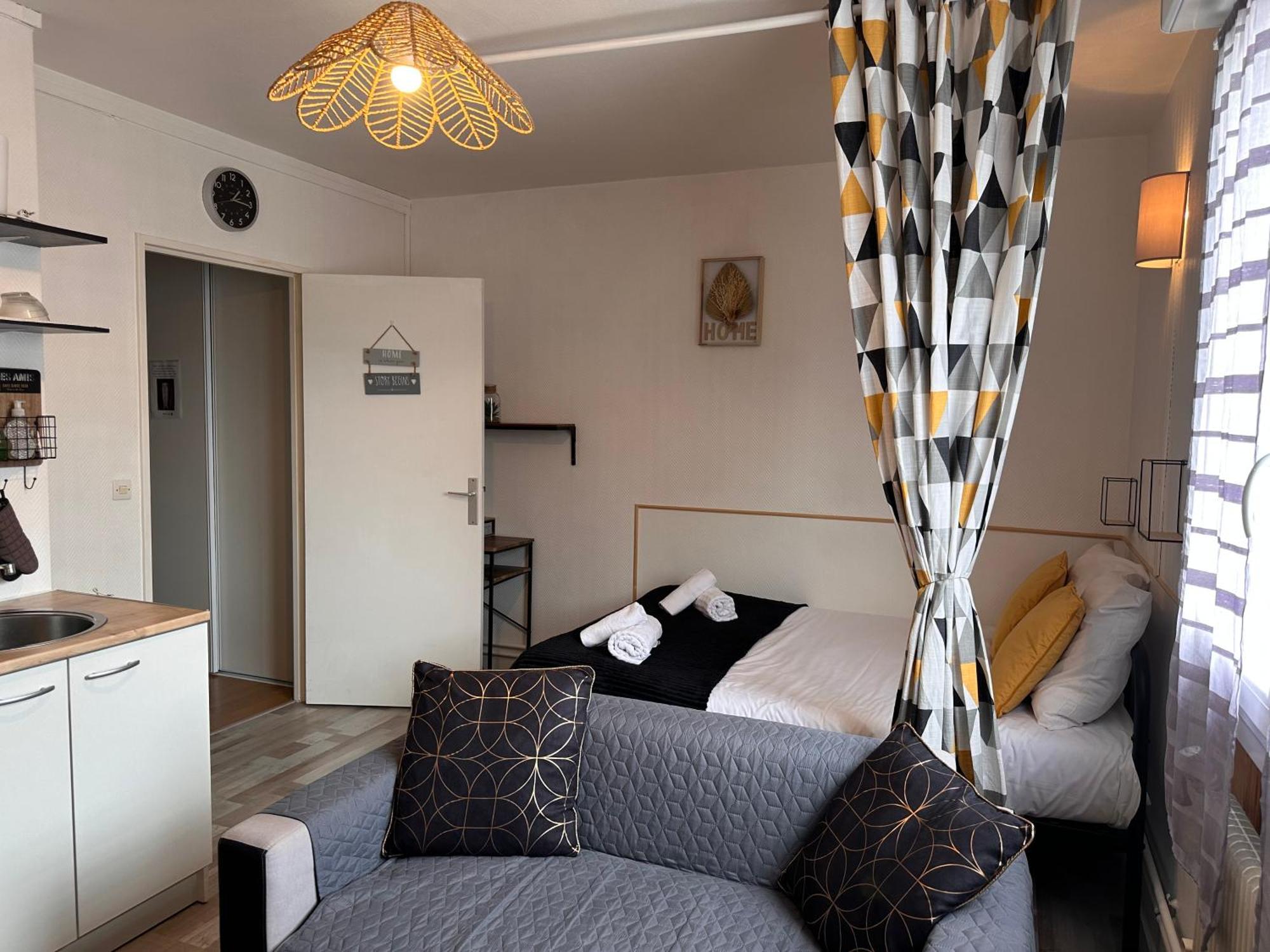 Orleans Centre Proche Gare - Appartement Fonctionnel Residence Calme Parking Prive Gratuit - Le Central Elegance Zewnętrze zdjęcie