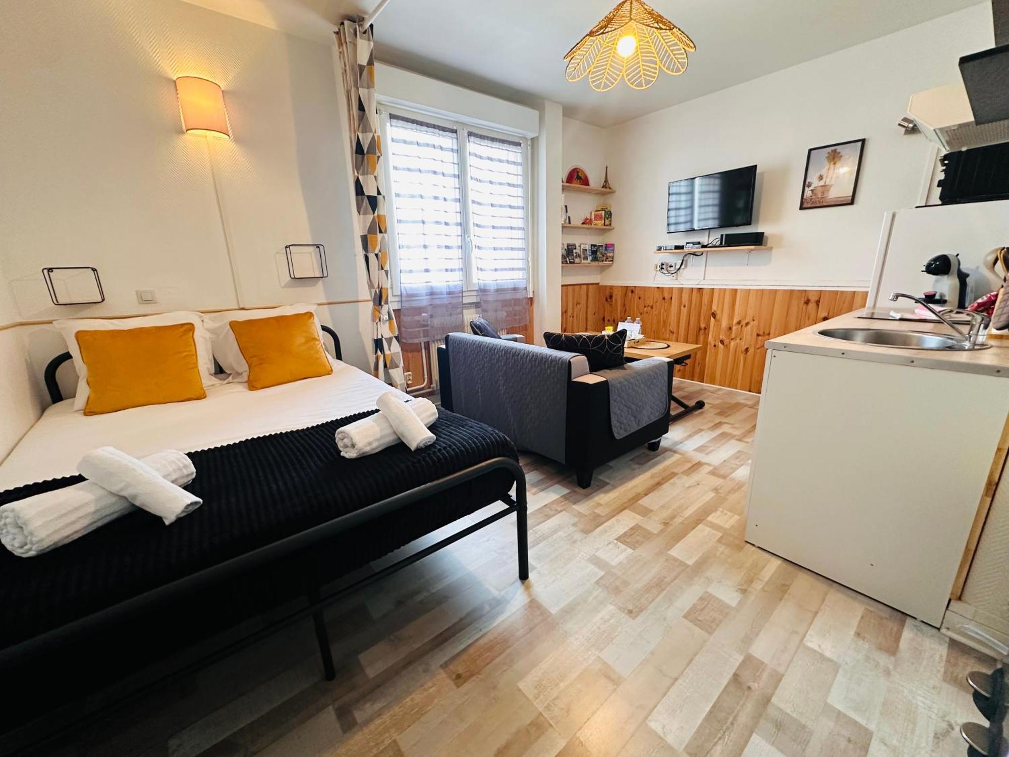 Orleans Centre Proche Gare - Appartement Fonctionnel Residence Calme Parking Prive Gratuit - Le Central Elegance Zewnętrze zdjęcie
